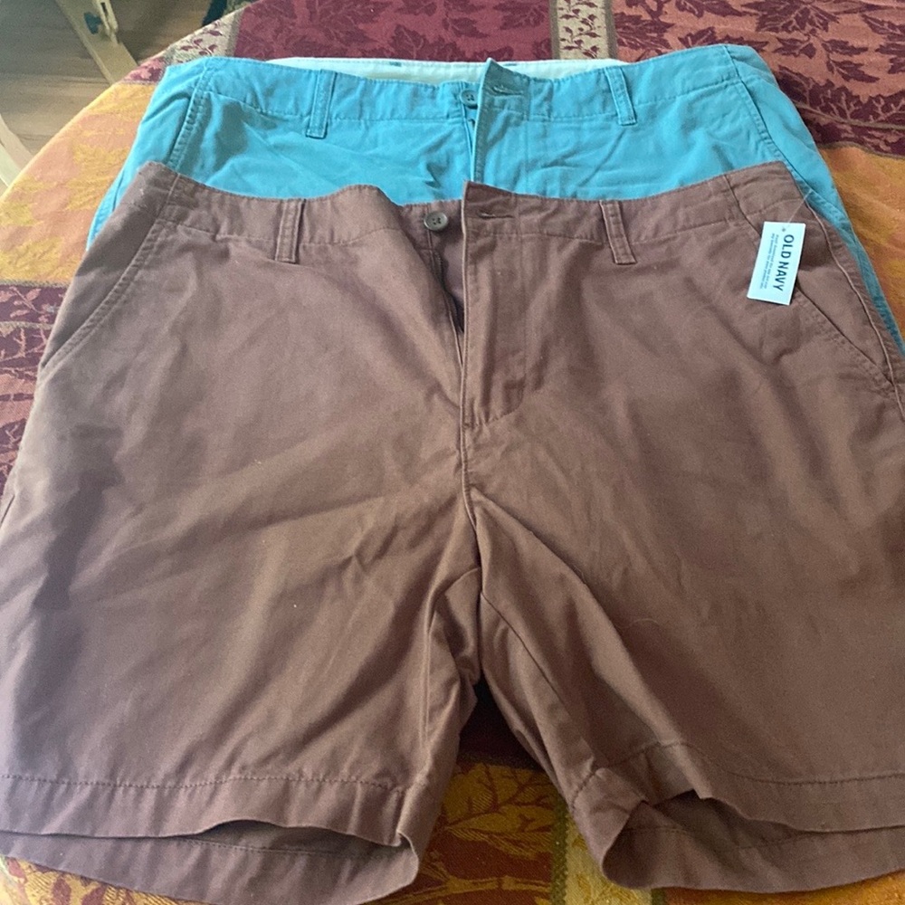NWT  Mens Shorts